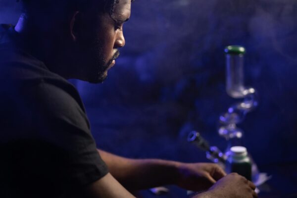 Kaljanas su zodiako ženklais, skirtas individualiam naudojimui